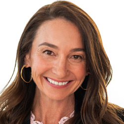 Kelly Kennedy Mack