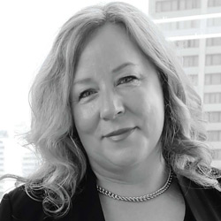Leona Savoie