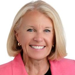 Lynn Bora