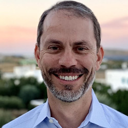 Daniel Mathews