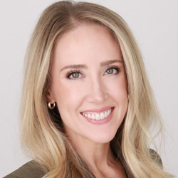 Kristin Wall