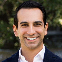 Cyrus Sanandaji
