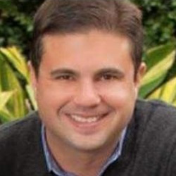 Chris De La Mora