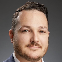  Dustin Mattiza