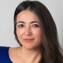 Pari Nejatie