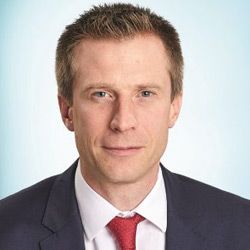Simon Carter