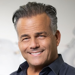 Kobi Karp