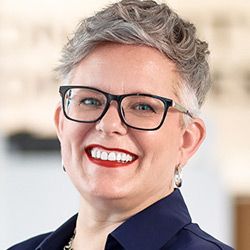 Liza Bauer 