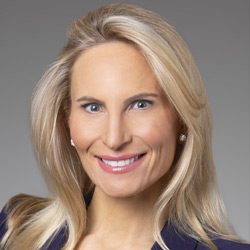 Lauren Hochfelder