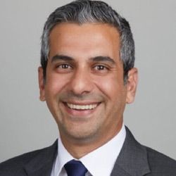 Mo Saraiya