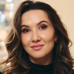 Jenna Harris