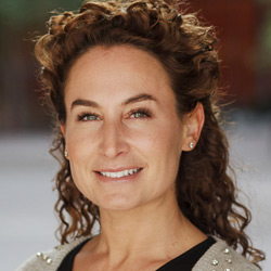 Claire Dawe