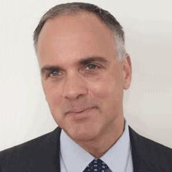 Larry Rouvelas 