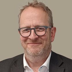 Martin Ray