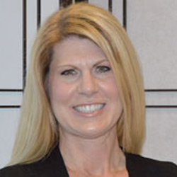 Lesley Hampton