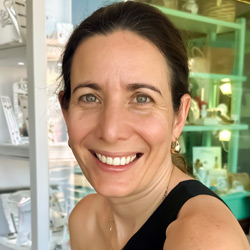 Chiara Caldwell