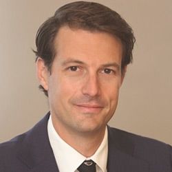 Alex Greaves