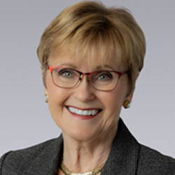 Gwen Knight