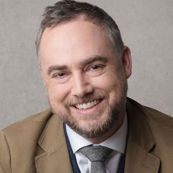 Gavin Hughes Daniels
