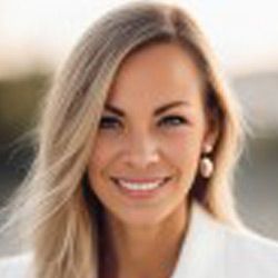 Tara Fichter