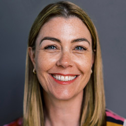 Angela Russell