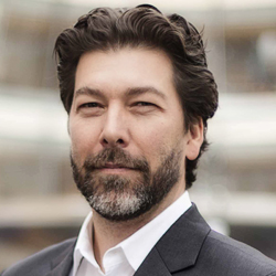 Christopher Cayten