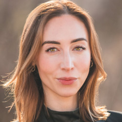 Anna Siradze Hrdina