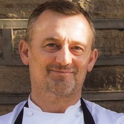 Simon Shaw