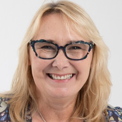 Julia Campbell