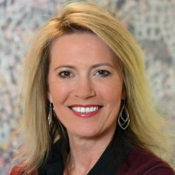 Tracie Yoder