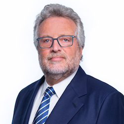 Daniel Lesser
