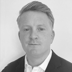 Iain Buzza