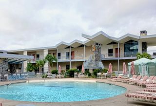 Caravan Court Hotel in Arlington.