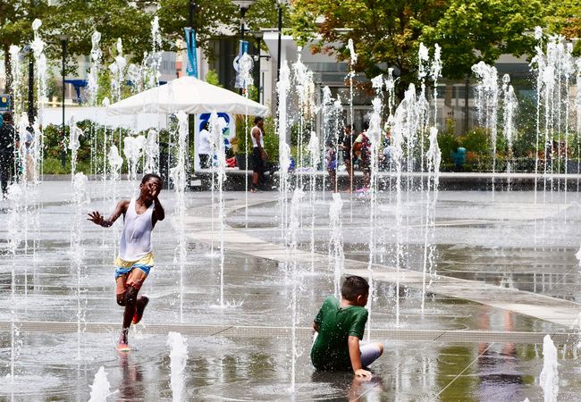 Moody's Warns Rising Heat, Water Scarcity Are Poised To Reshape Asset Values  