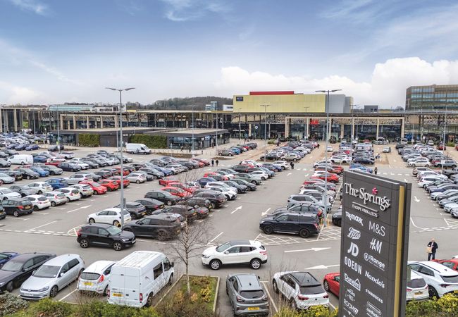 Leeds retail park