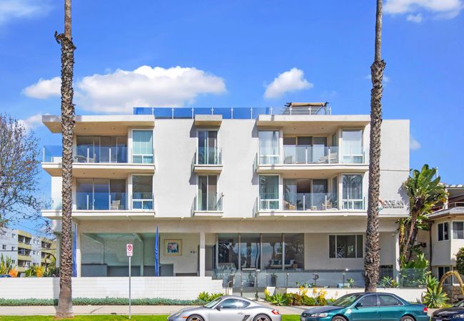 MDNI Group Buys Santa Monica Apartments Out Of Receivership: The Los Angeles Deal Sheet