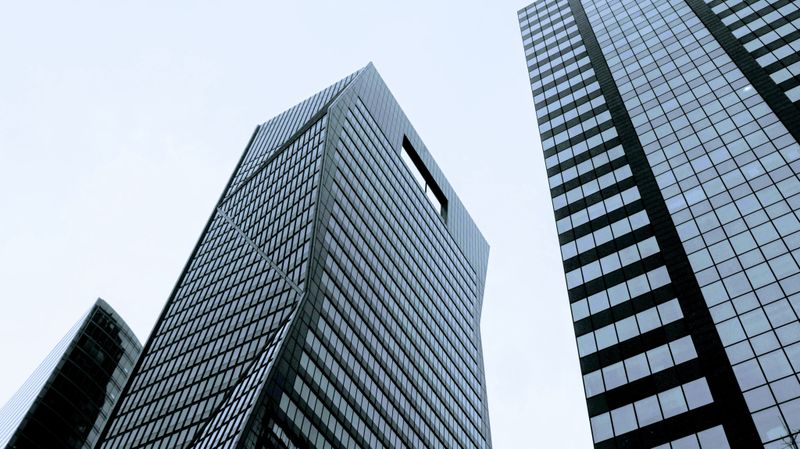 Chicago Deep Dish: Renovation & Repositioning