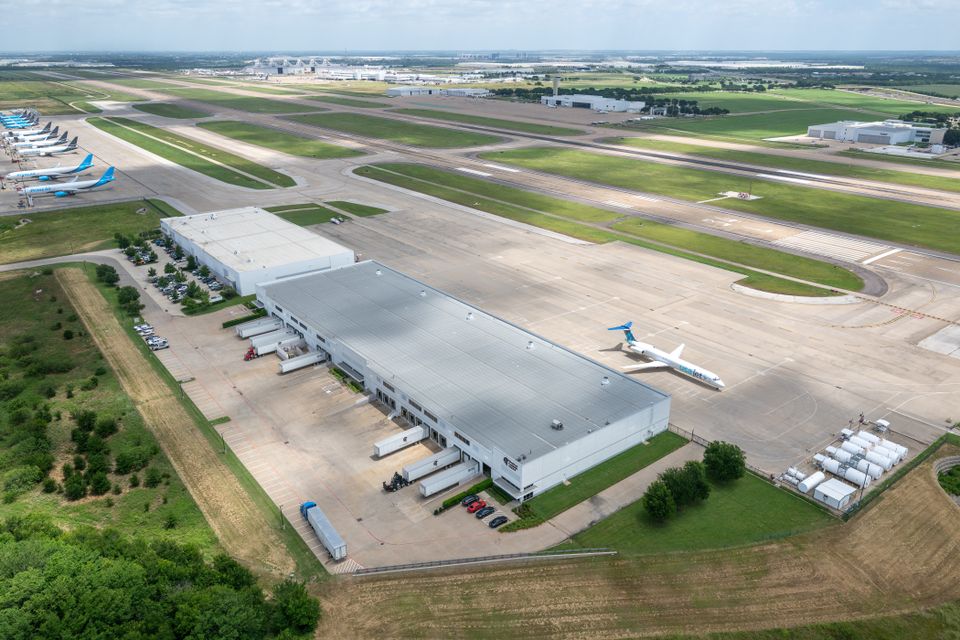 Alliance Air Trade Center.