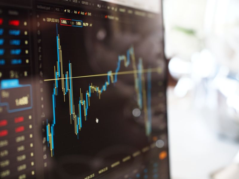 A Seattle Capital Markets & CRE Transactions Update
