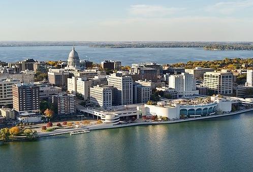 Building Tomorrow's CRE Leaders: Inside Wisconsin’s Hands-On Real Estate Graduate Programs