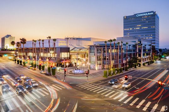 Sherman Oaks Galleria