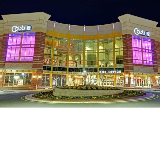 Cobb Theater at Village at Leesburg 