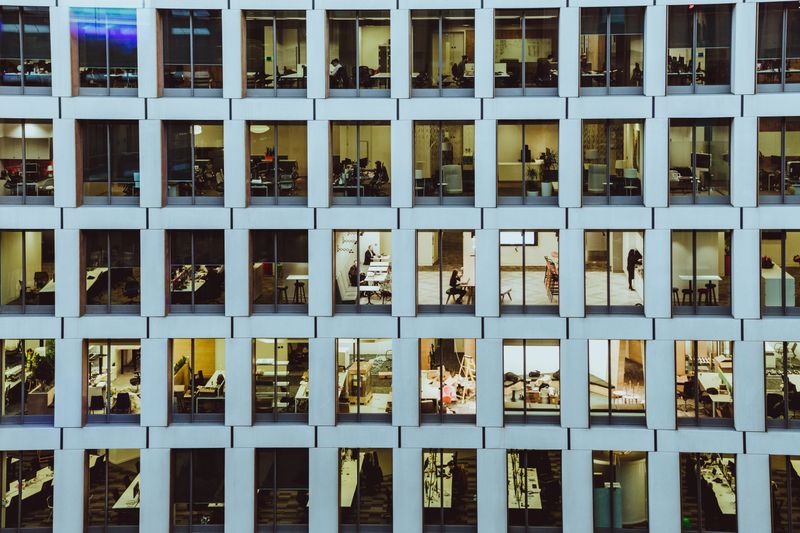 Data's New Rules For The Office Space