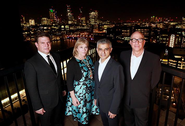 Mayor of London Sadiq Khan and Hannah Rothschild, Chair of the Illuminated River Foundation, with Leo Villareal (left) and Alex Lifschutz (right) 