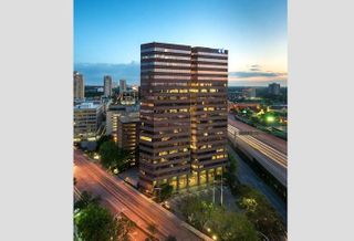 1800 West Loop South