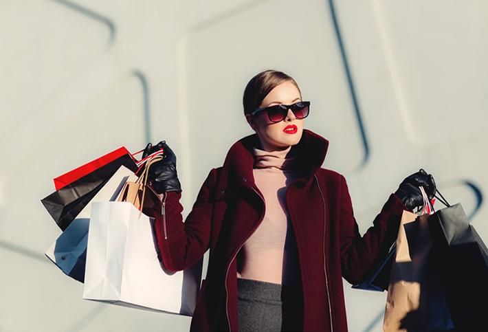 Shopping and fashion 