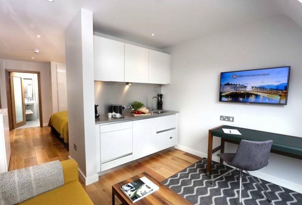 Kitchen in an executive studios suite in Premier Suites Plus, Ballsbridge