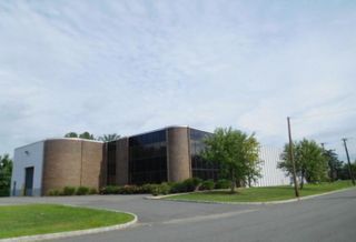  5 Washington Avenue in Fairfield, NJ