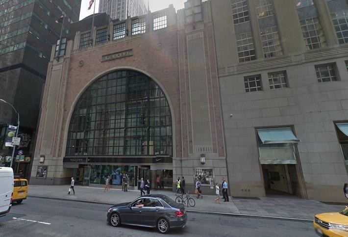 Under Armour Looks Set To Muscle Nike Out Of Former FAO Schwarz Space