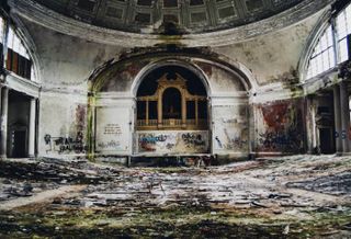 Mysterious Chicago Property: St. Stephen’s Church